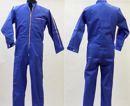 工作服定制时厦门制服厂家尺寸测量几步曲